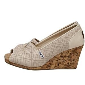 Cream Toms Wedge Natural Woven Diamond Design Size 8.5 Nearly New